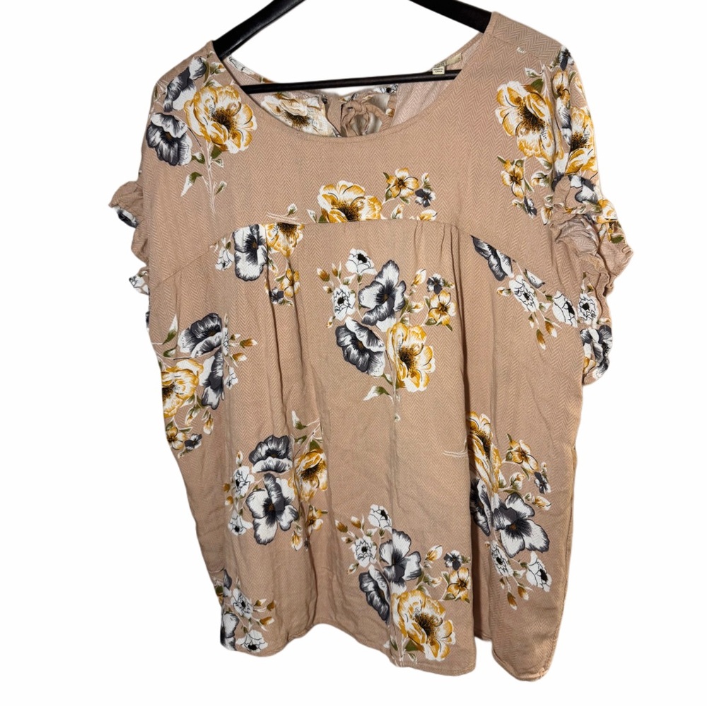 Kori America top size medium *CALLOUT - SEE DESCRIPTION*